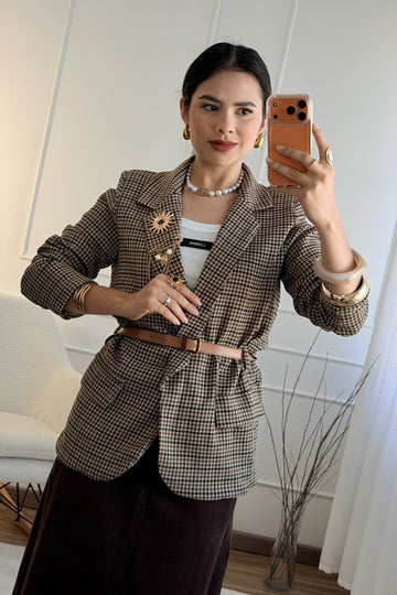Blazer com cinto incluído