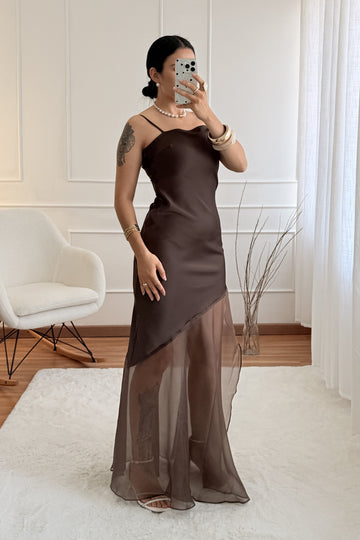 Vestido assimétrica IVIVI