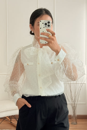 Blusa estilo francês em tule ELLI WHITE