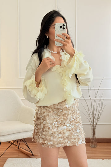 Blusa detalhes florais 3D MOCHY