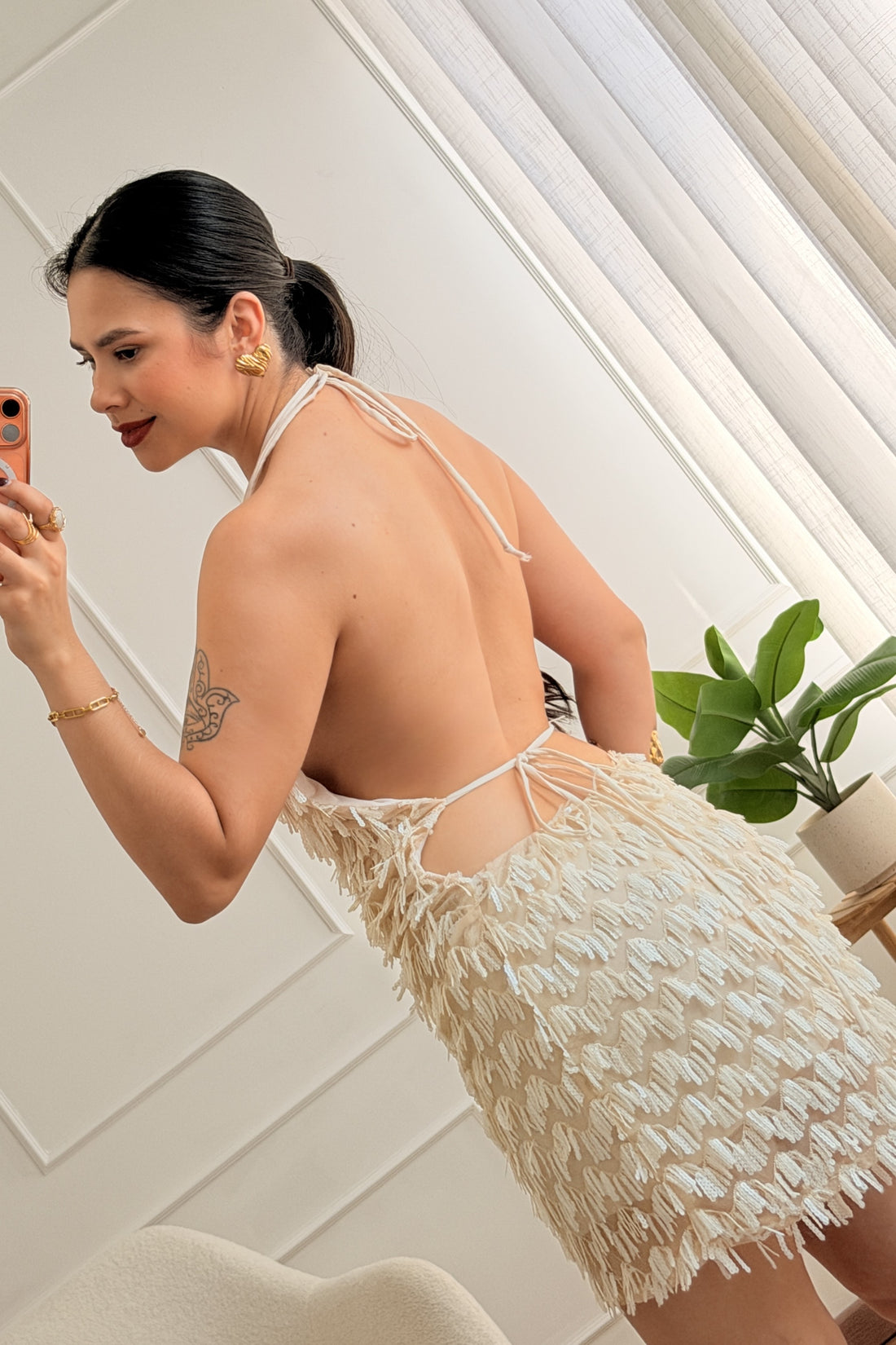 Vestido mini em tule com franjas e lantejoulas LUMINA