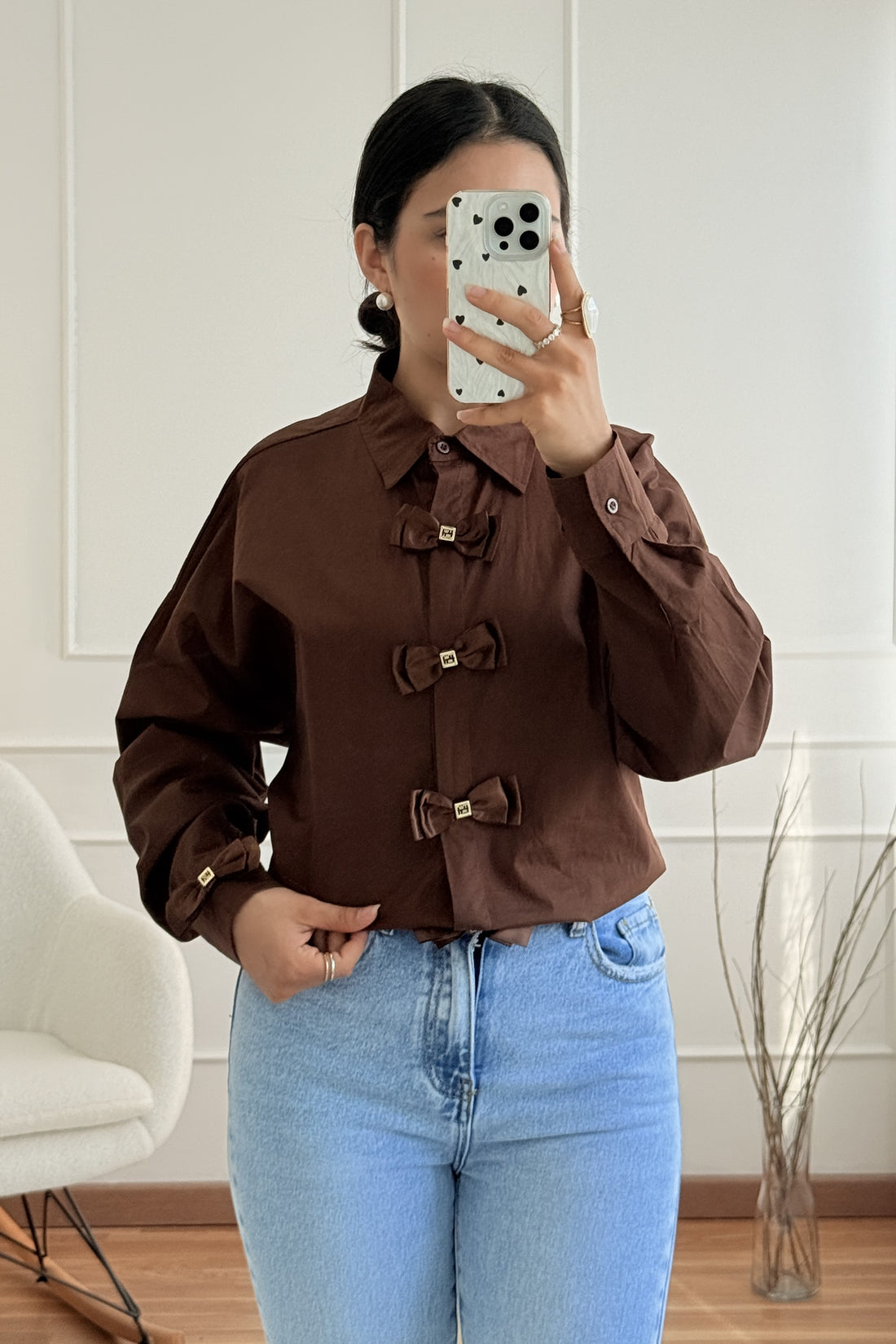 Camisa botões inspo miumiu MOCHY