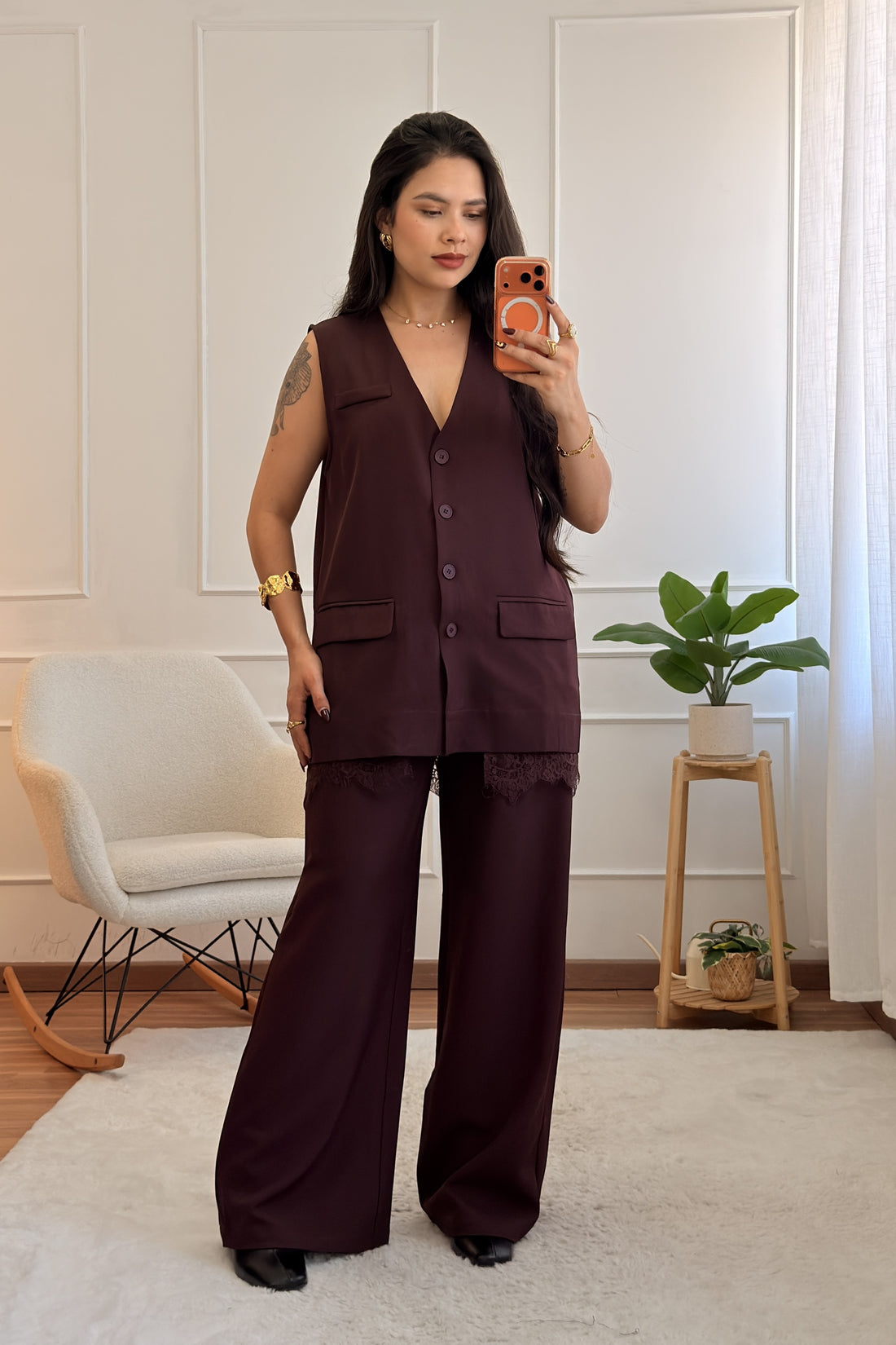 Colete de decote em V com renda - lavishiochicColareslavishiochic