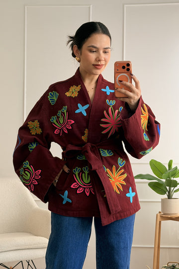 Quimono em algodão com bordados multicolor
