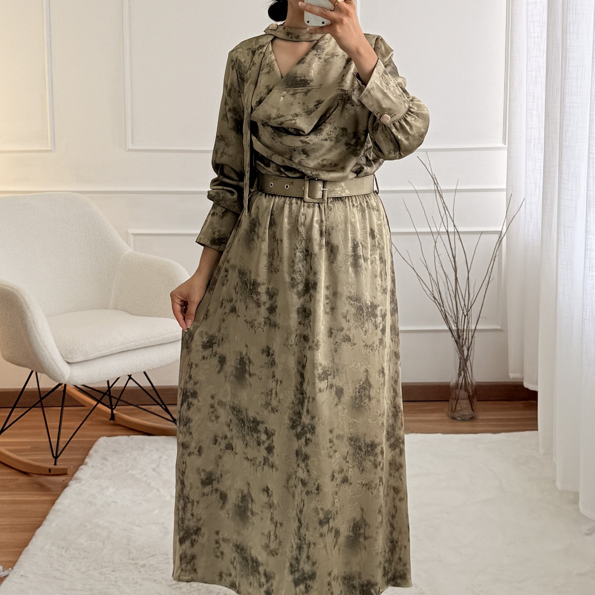 Vestido decote elegante ELLI WHITE