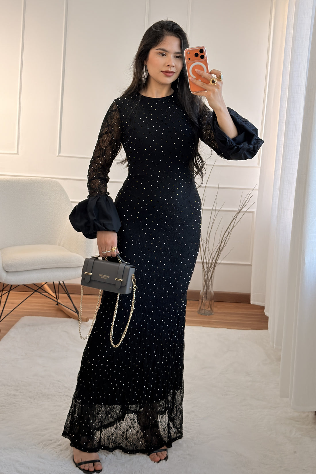 Vestido comprido em renda