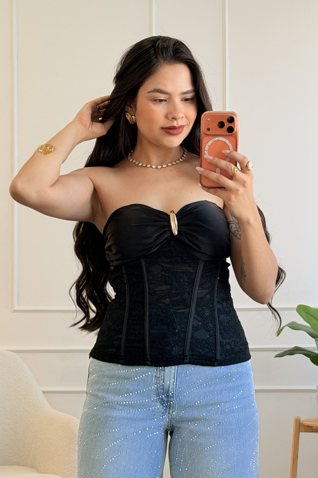 Top sem alças com renda e detalhe metálico - lavishiochicTOPlavishiochic