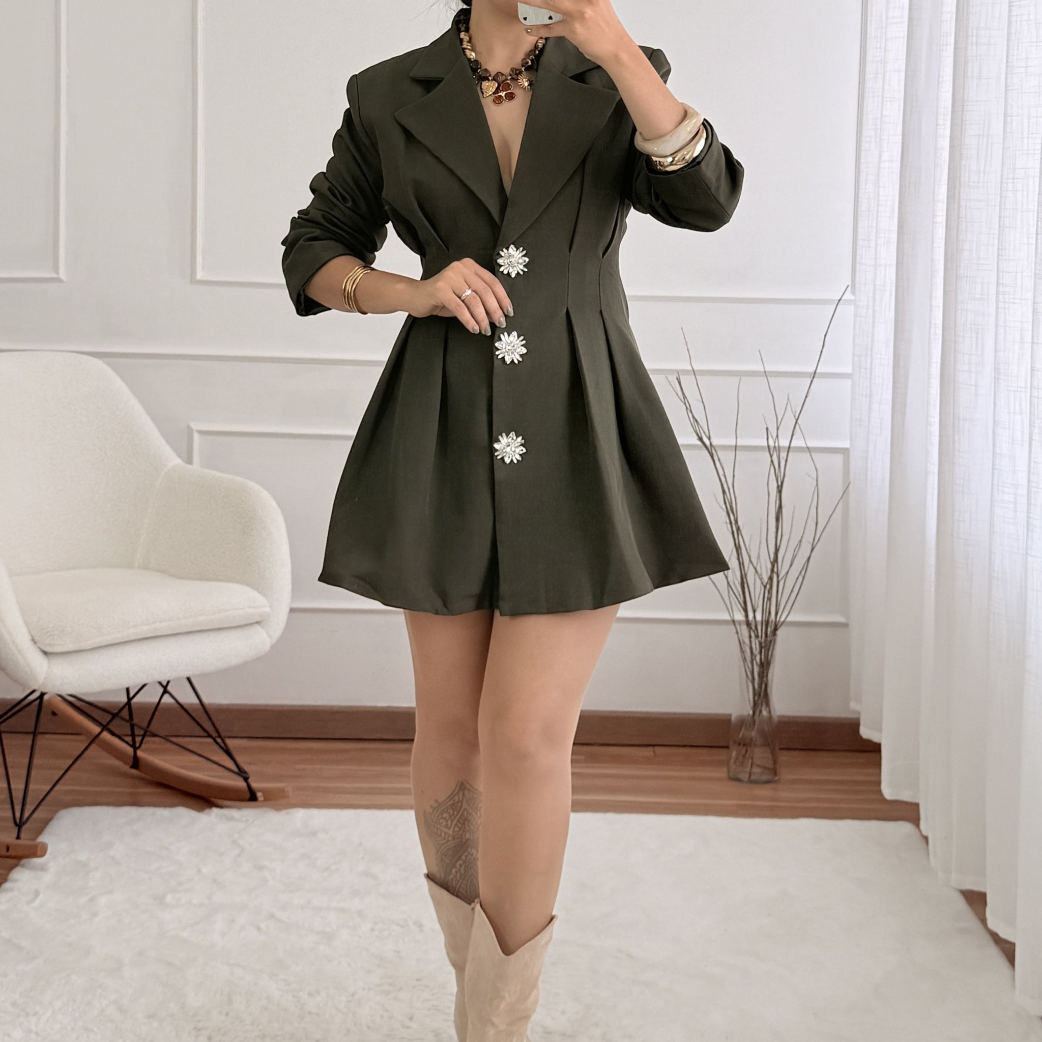Blazer vestido botões aplicados MOCHY