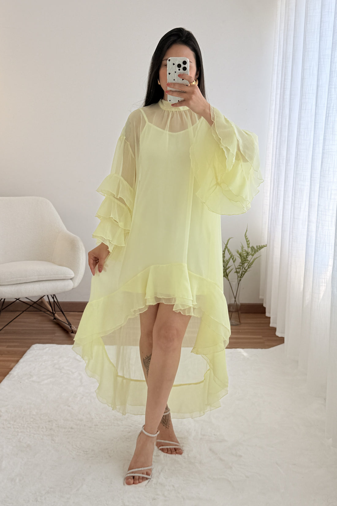 Vestido leve e fluido MOCHY