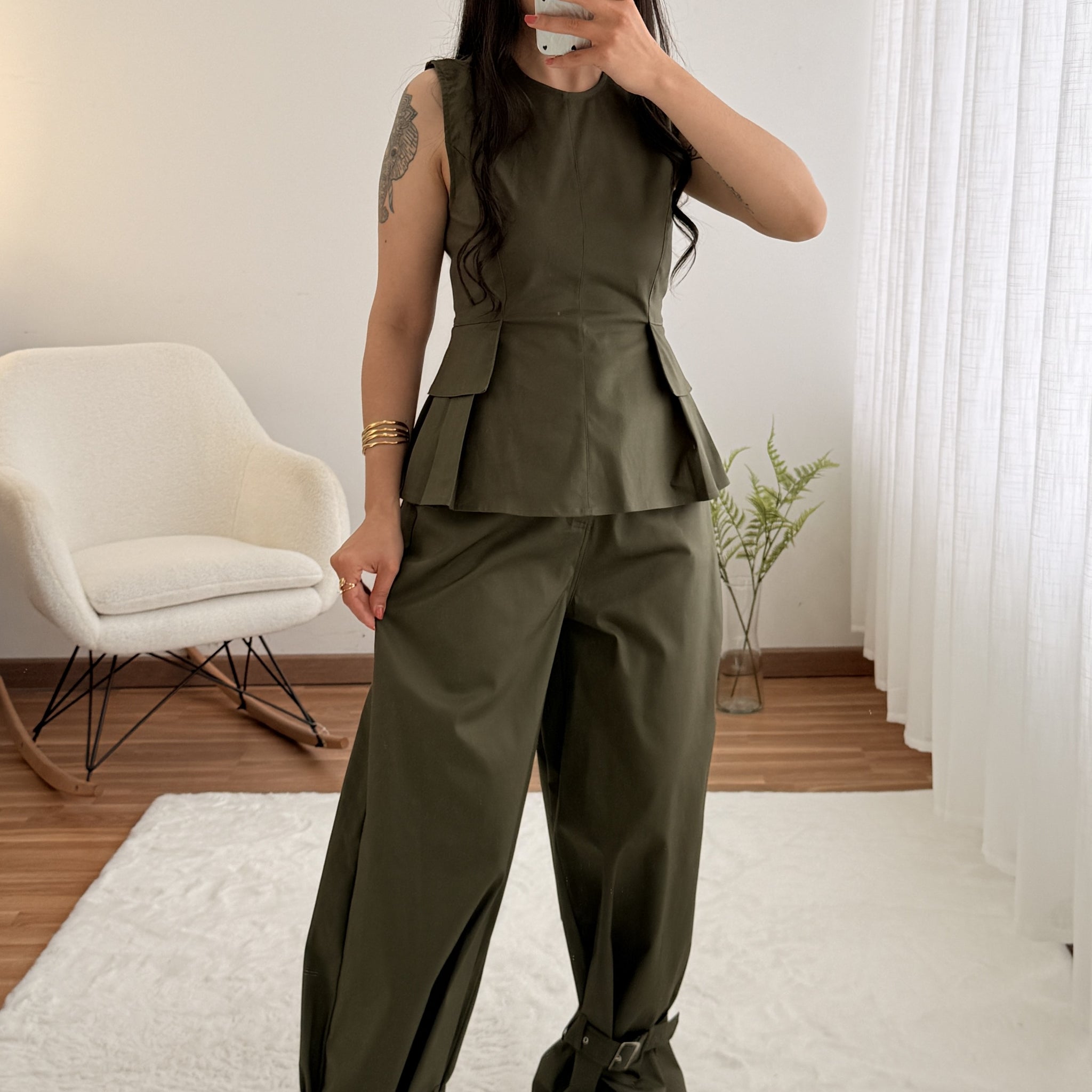 Blusa pregas laterais LUMINA