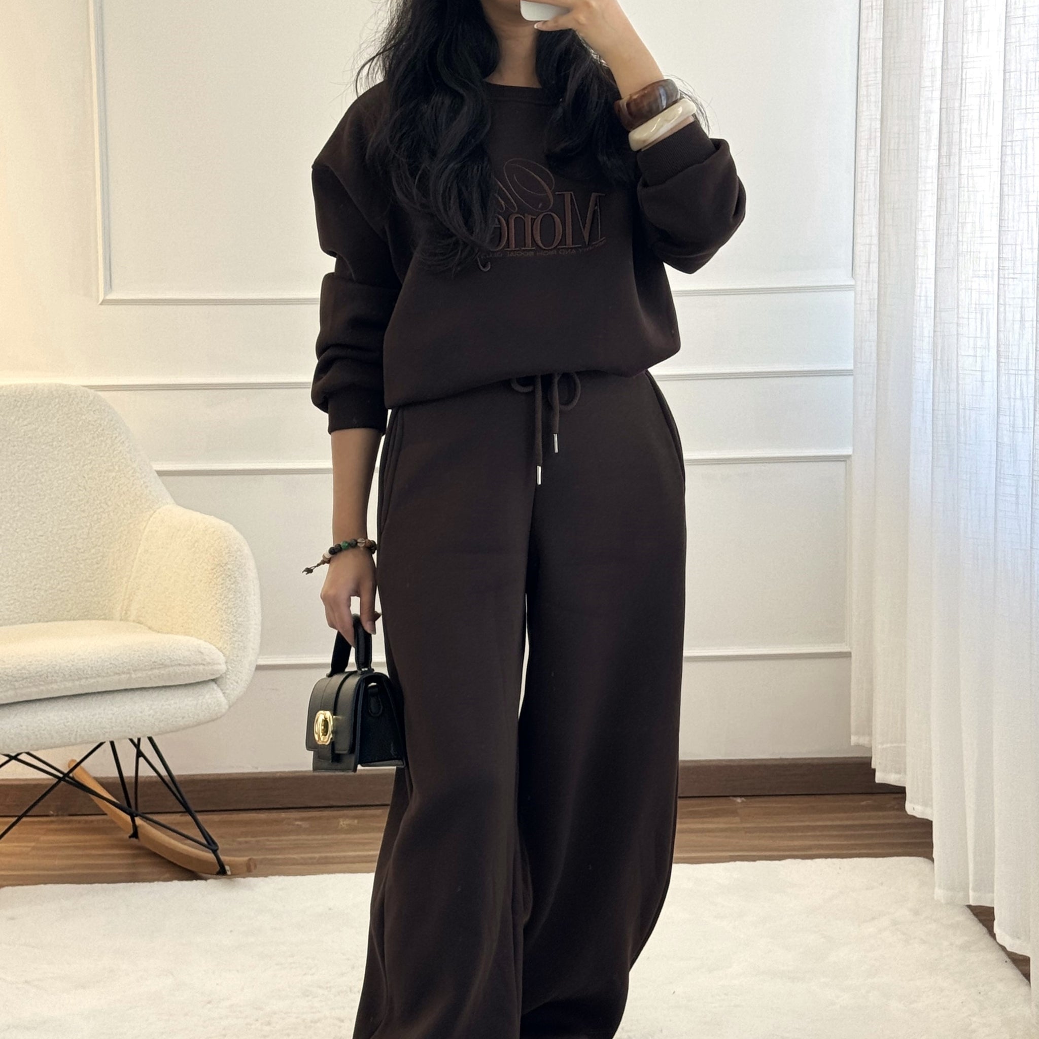 Sweat cardado com design bordado “Old Money”