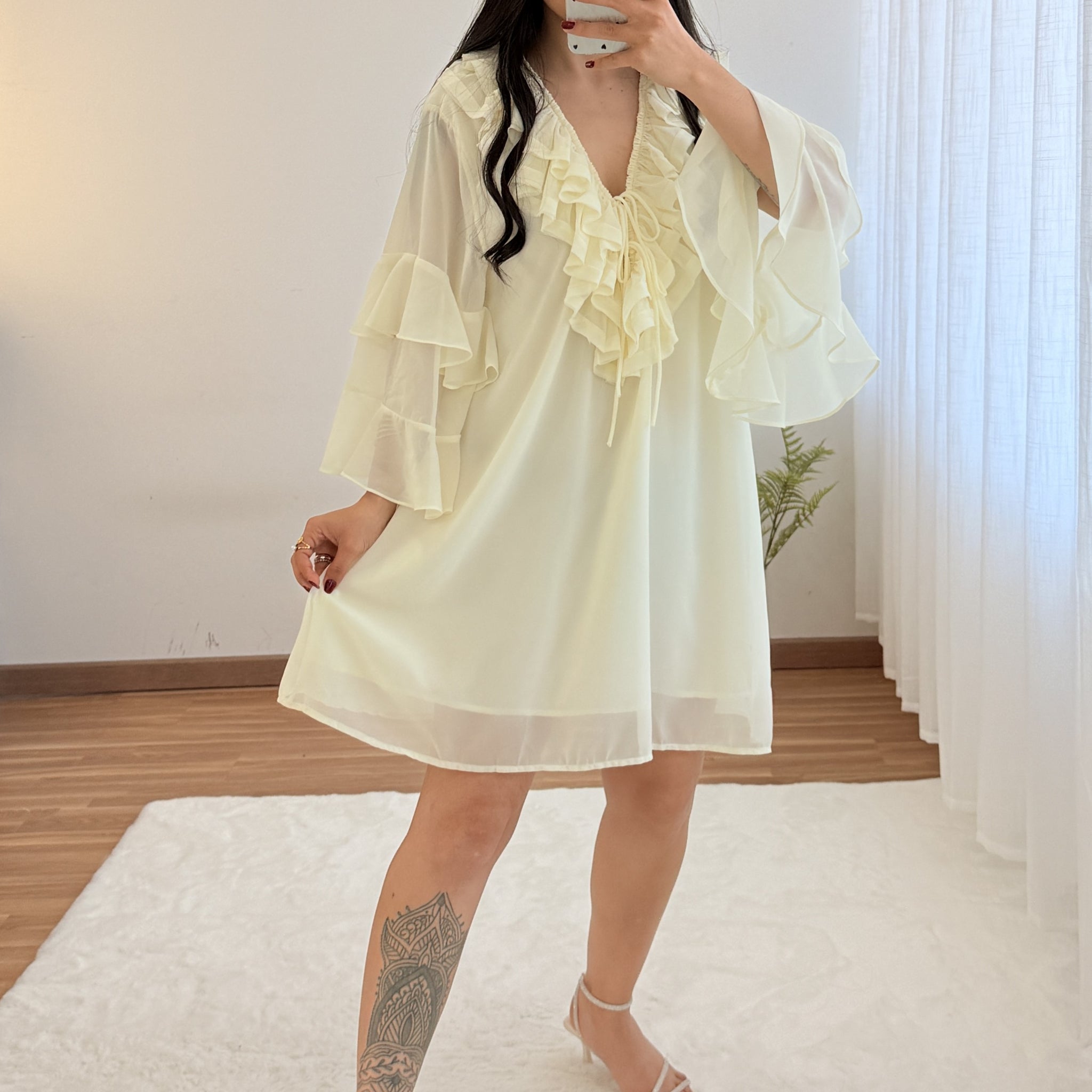 Versátil:usada como vestido ou blusa.MOCHY