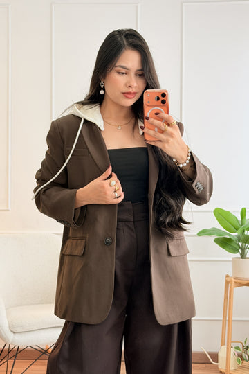 Blazer com capuz removível LUMINA