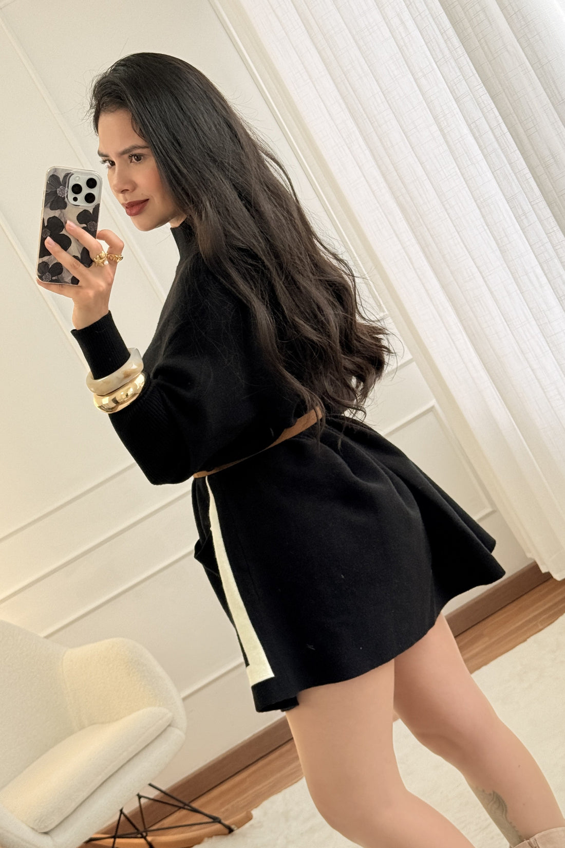 Vestido em malha com bolsos frontais