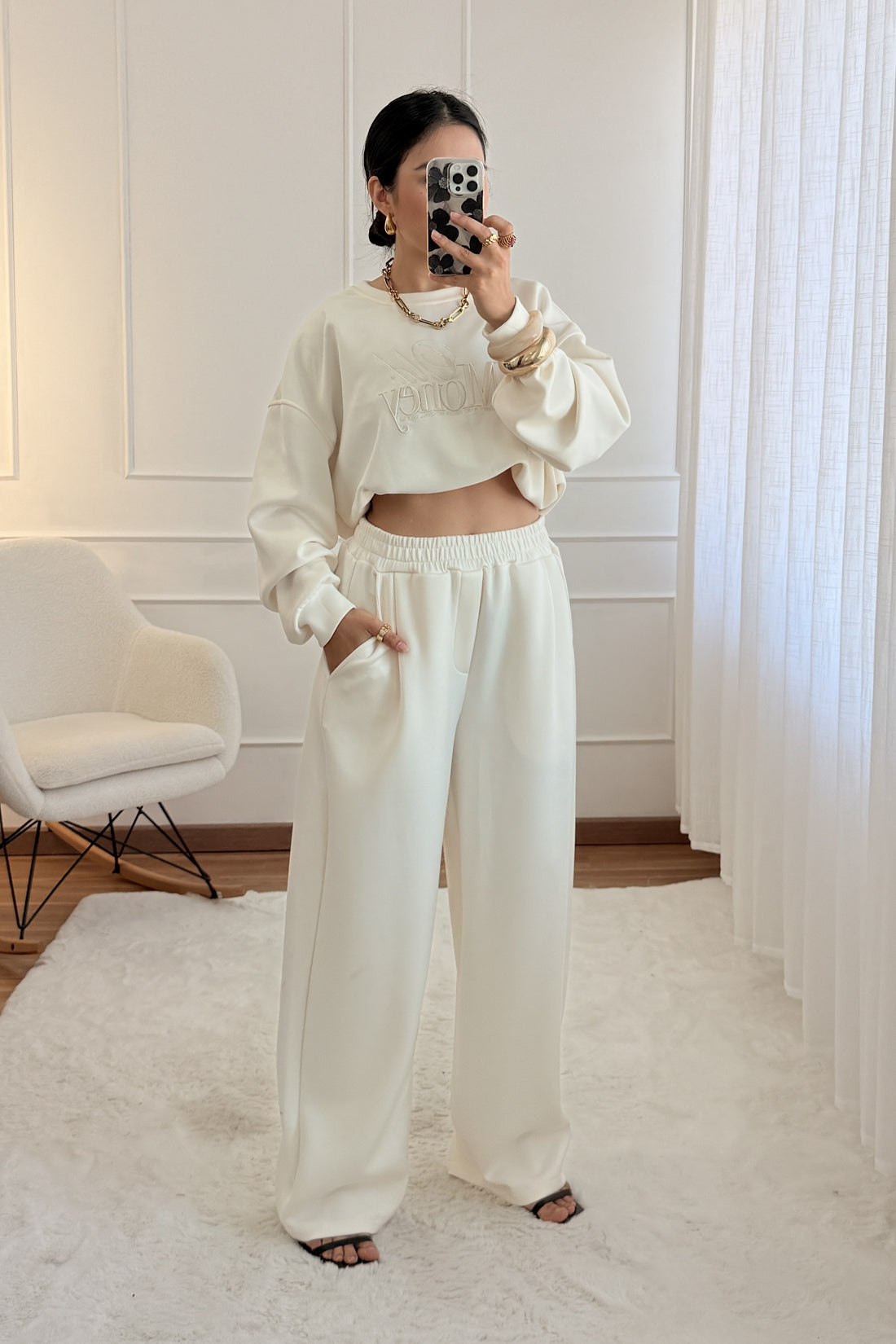 Sweat bordado LUMINA Old Money