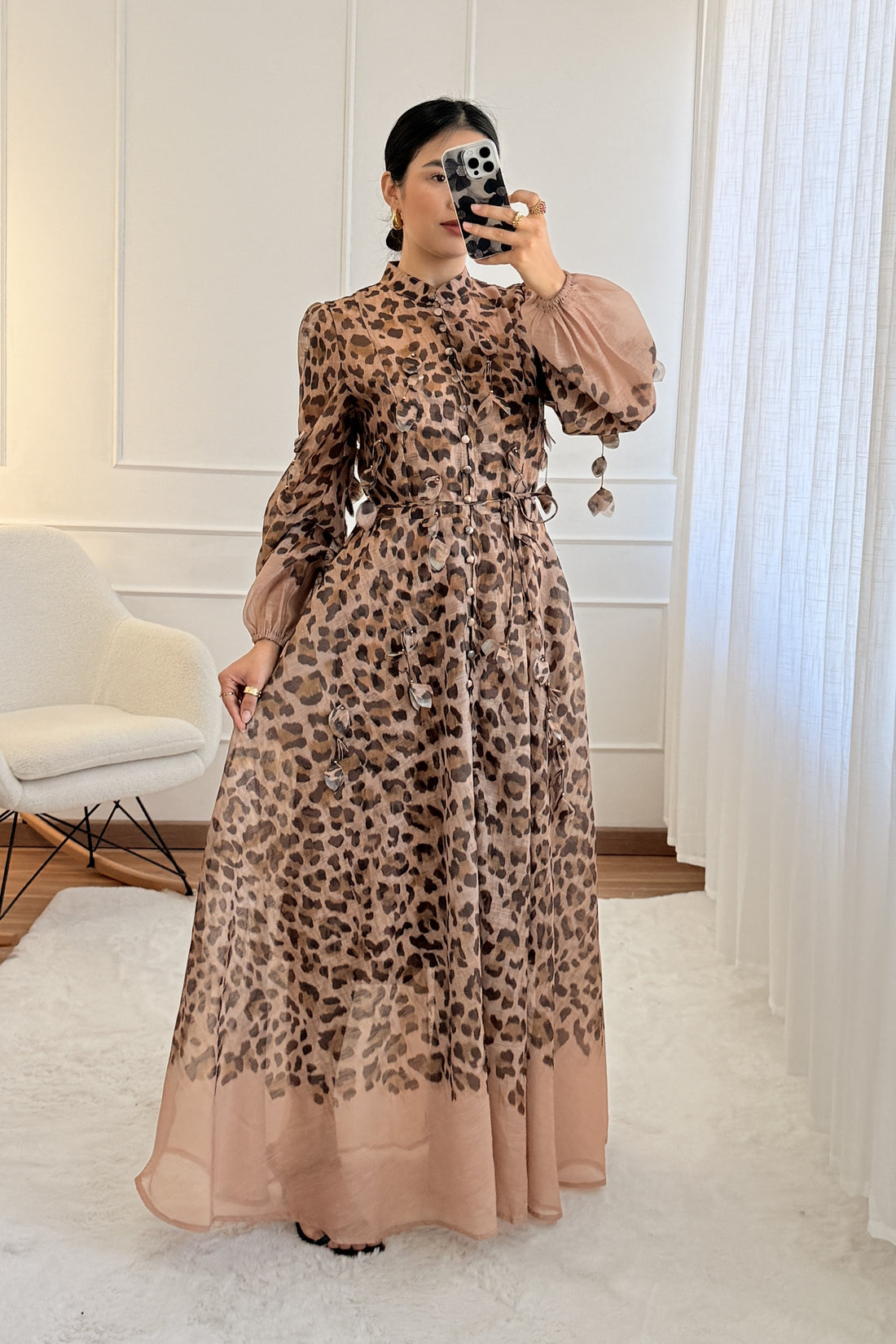 Vestido padrão de leopardo