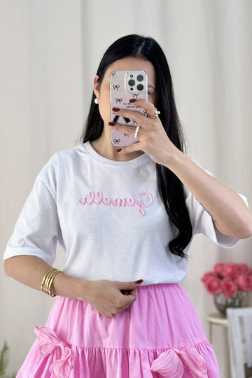 Camiseta con el logo de LUMINA