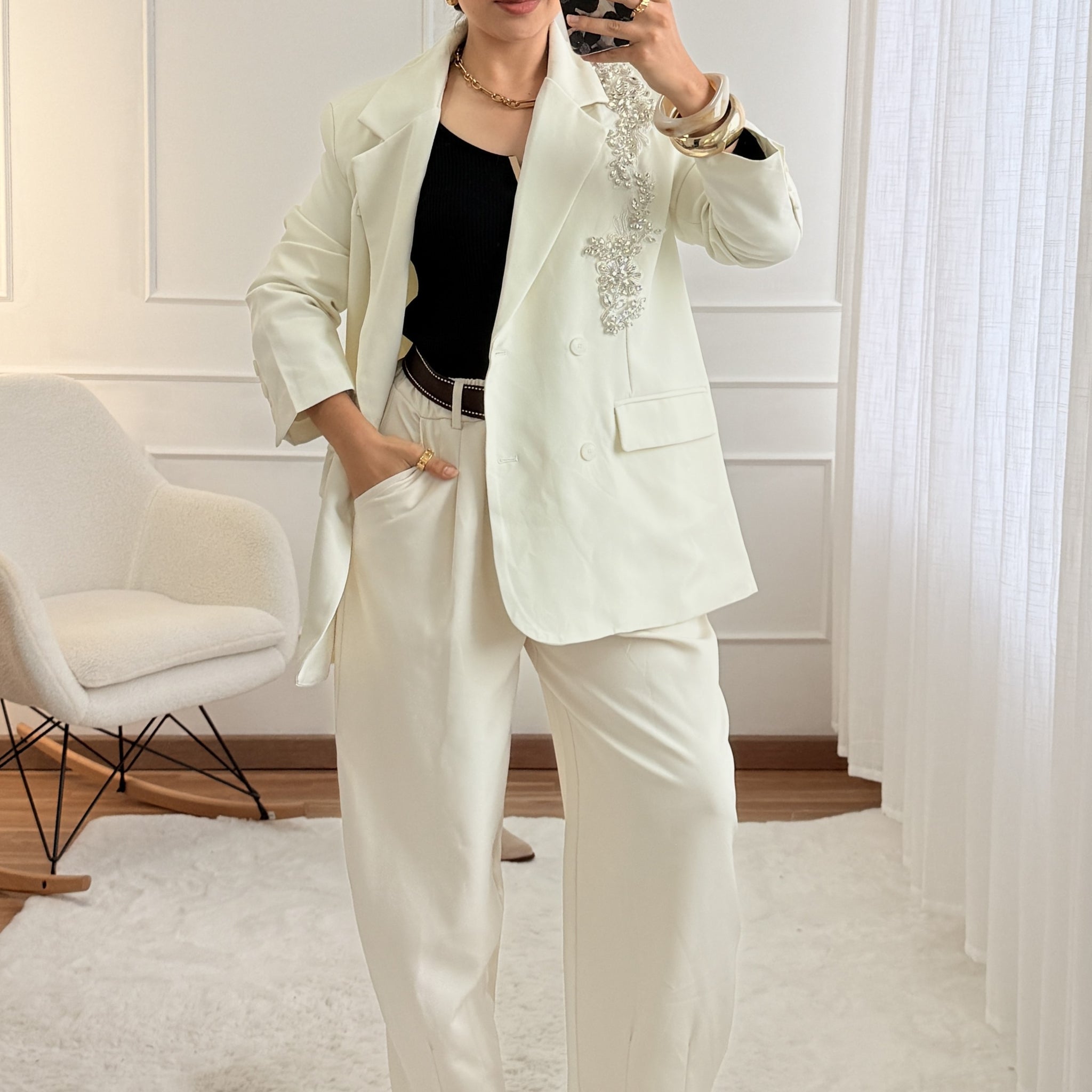 Blazer oversize bordada MOCHY