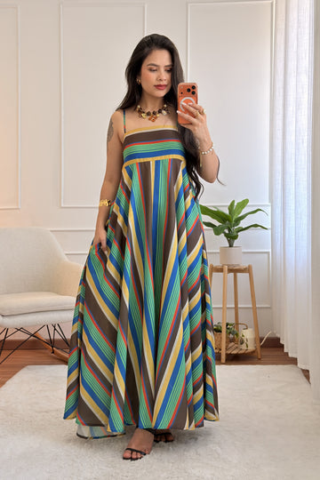 Vestido comprido às riscas coloridas