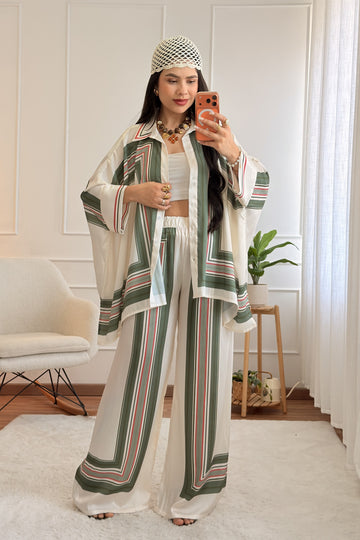Conjunto oversize de cetim