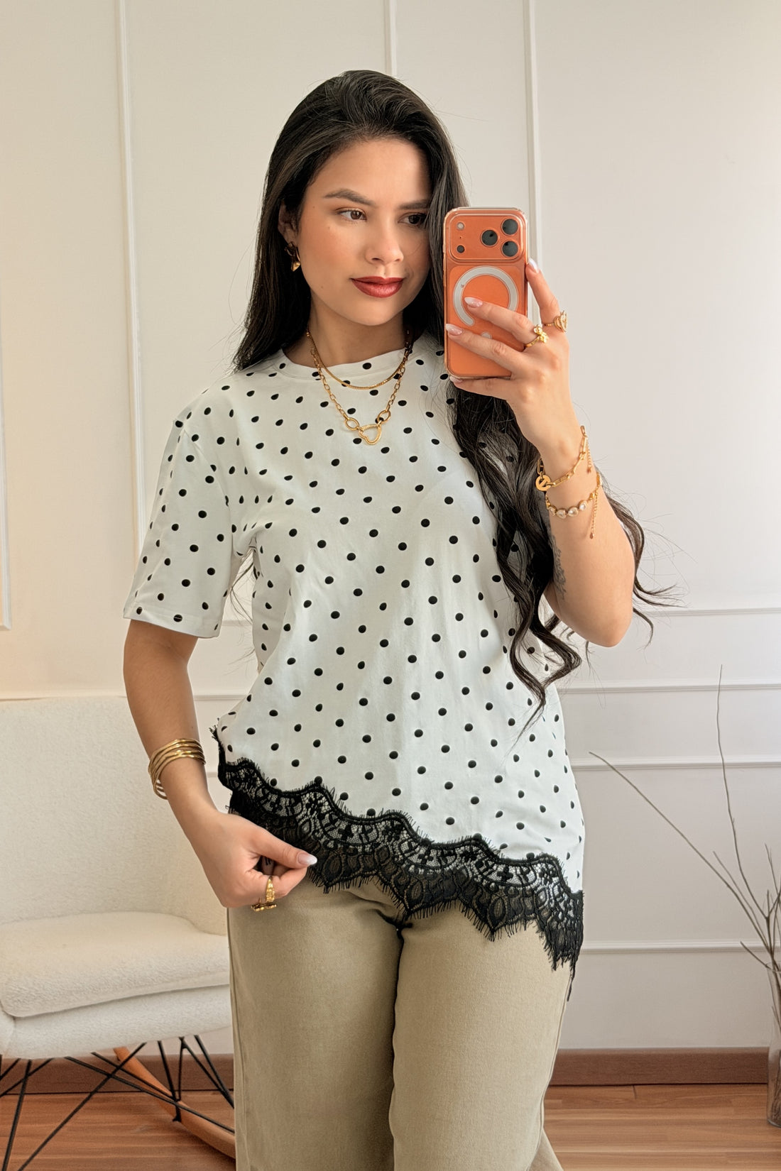 T-shirt de bolinhas com renda - lavishiochict-shirtlavishiochic