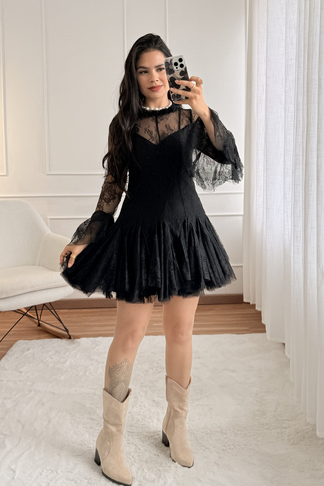 Vestido renda mangas compridas MOCHY