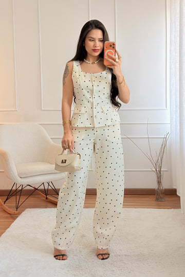 Calça de bolinhas com cintura alta