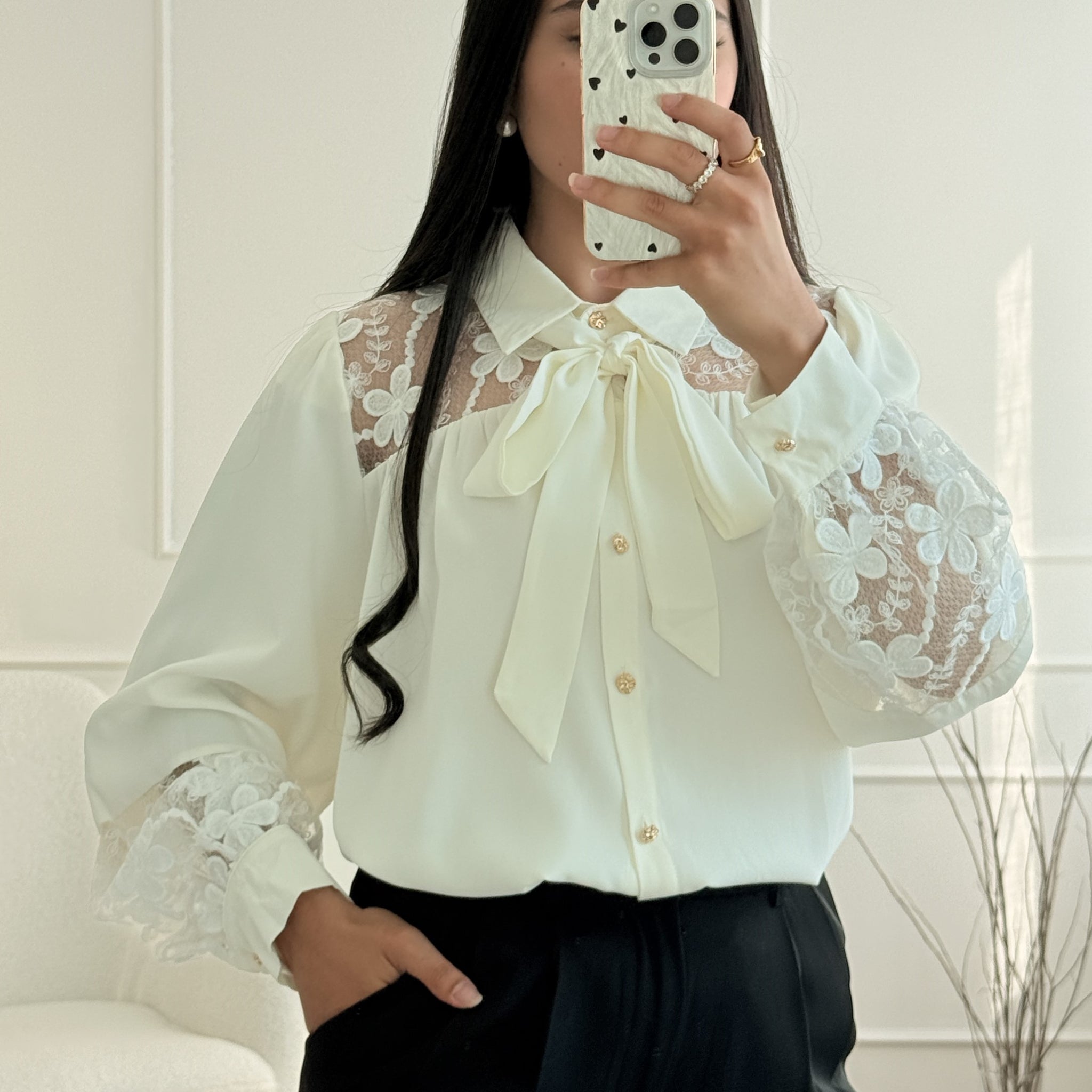 Blusa renda floral ELLI WHITE