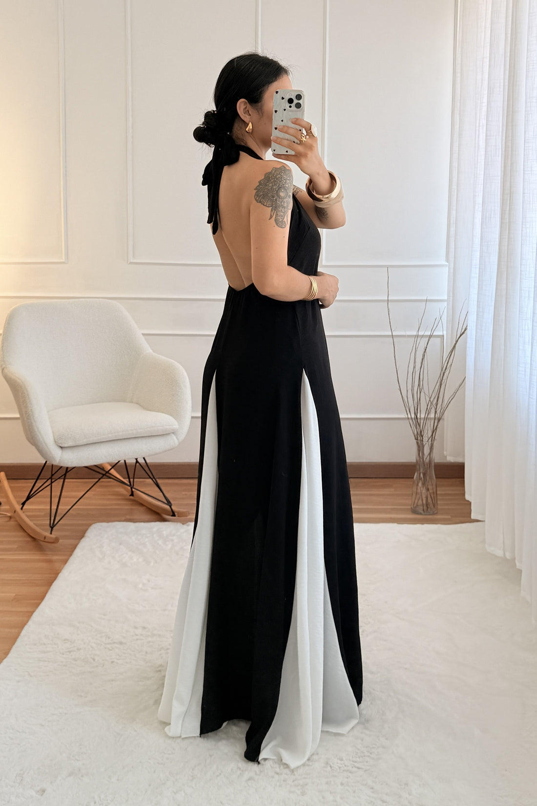 Vestido Fluido de Elegância Atemporal