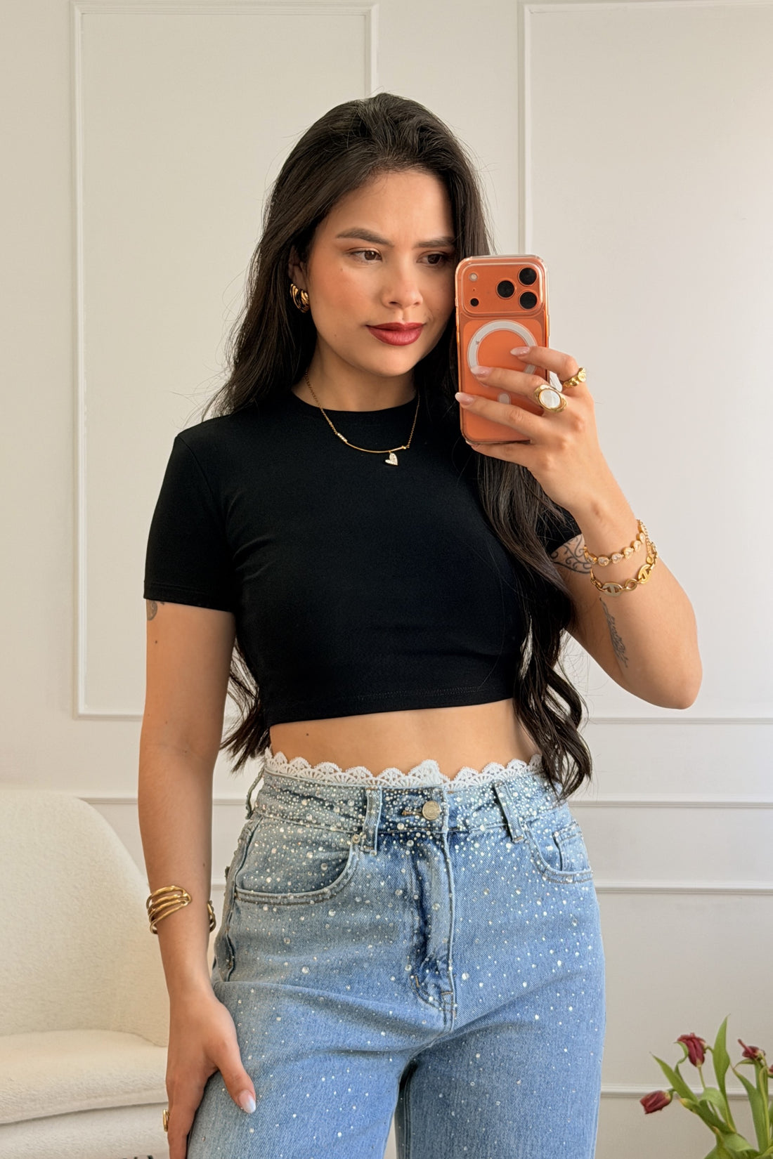 Top cropped LUMINA