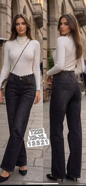 Calça de ganga com aplicações de brilho