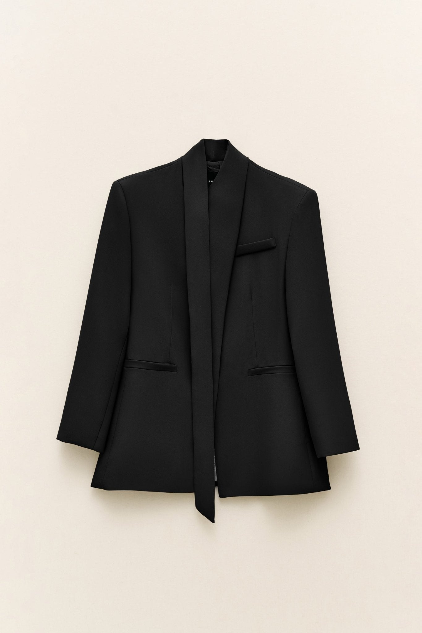 Blazer com lenço LUMINA - lavishiochiccasacolumina