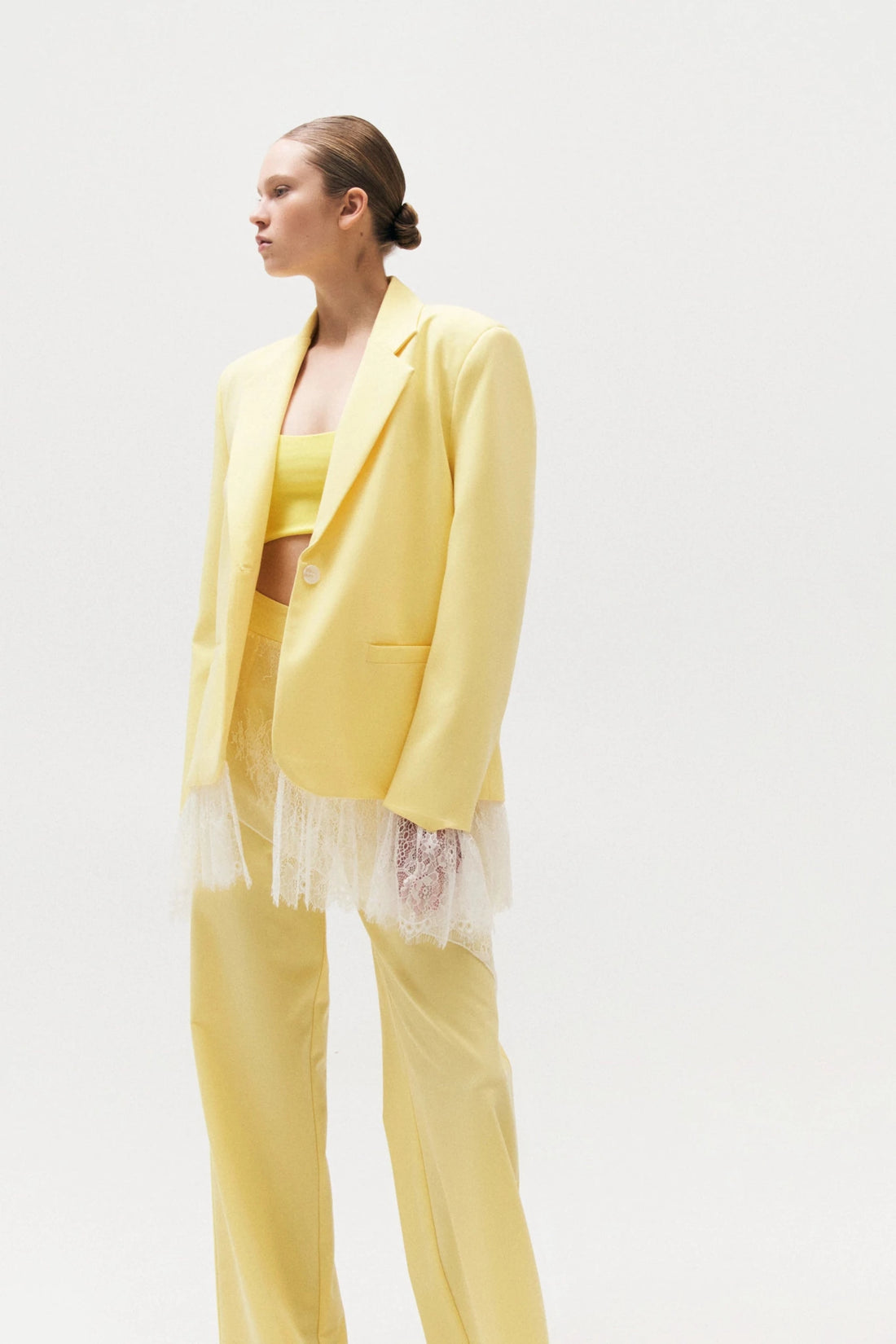 Blazer com renda Y0081 LUMINA - lavishiochicBlazerlumina