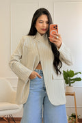 Blazer listrado com gola assimétrica - lavishiochiccasacolavishiochic