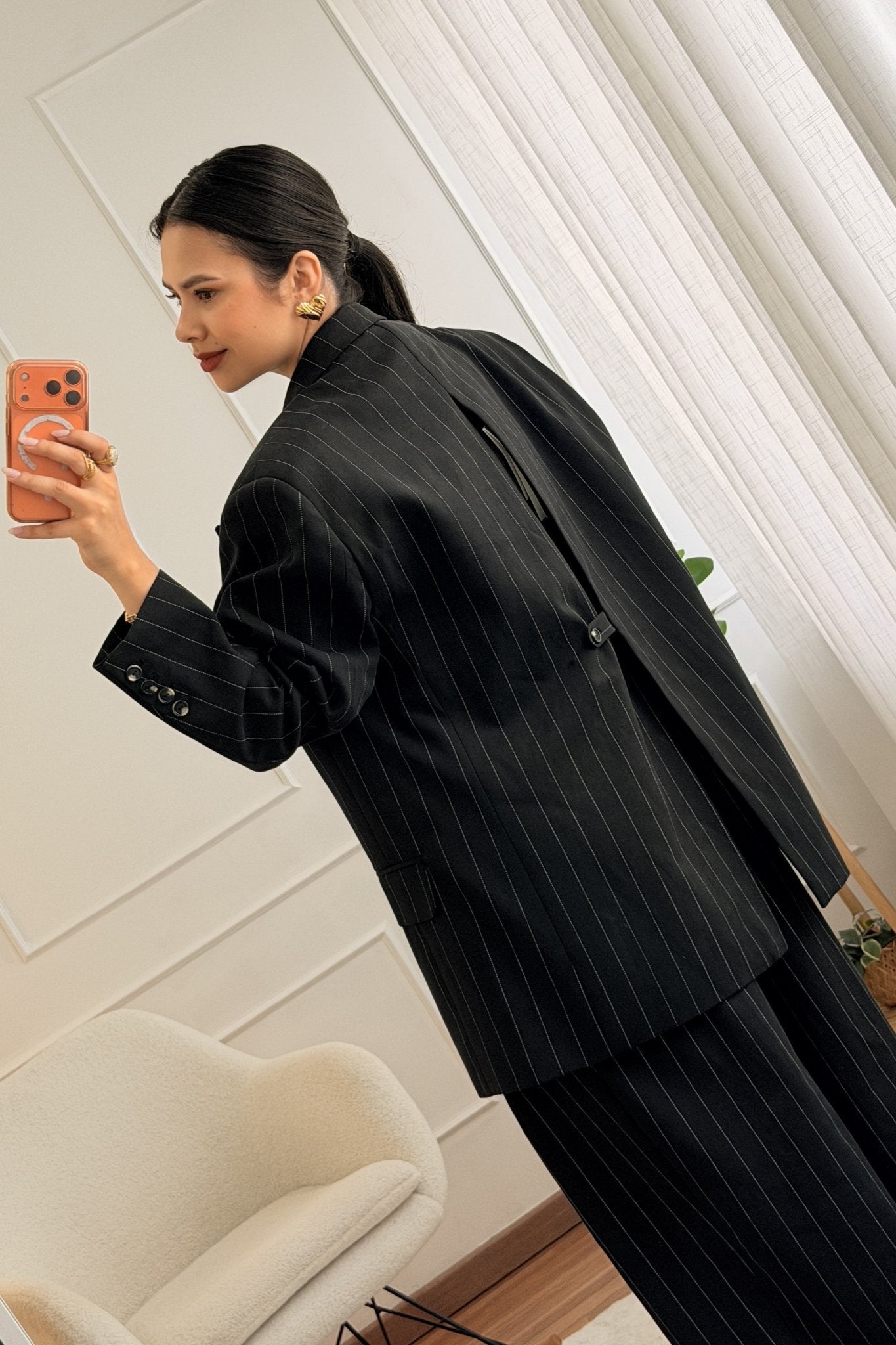 Blazer oversize às riscas com lapelas LUMINA - lavishiochiccasacolumina