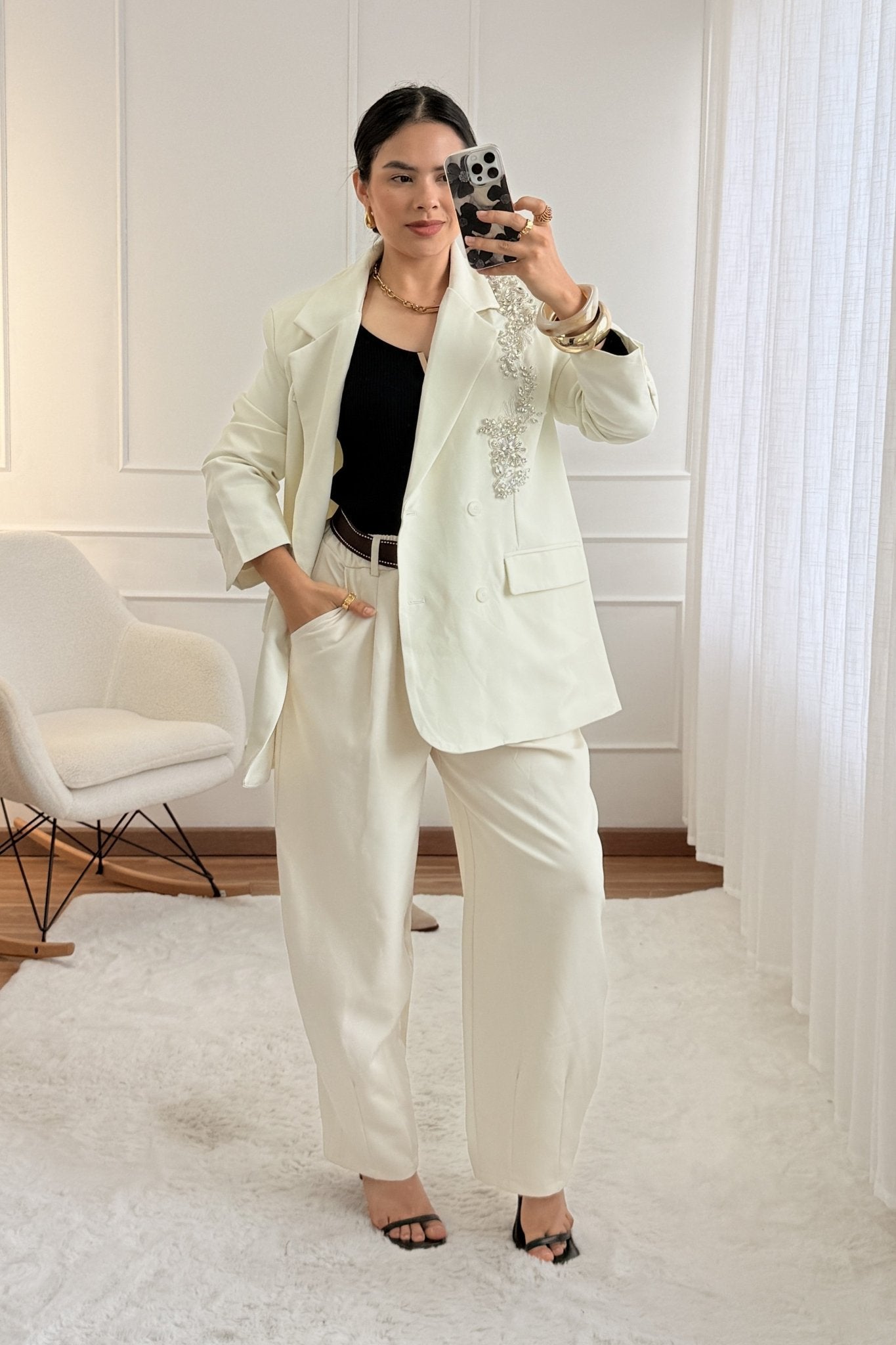 Blazer oversize bordada MOCHY - lavishiochiccasacoMochy