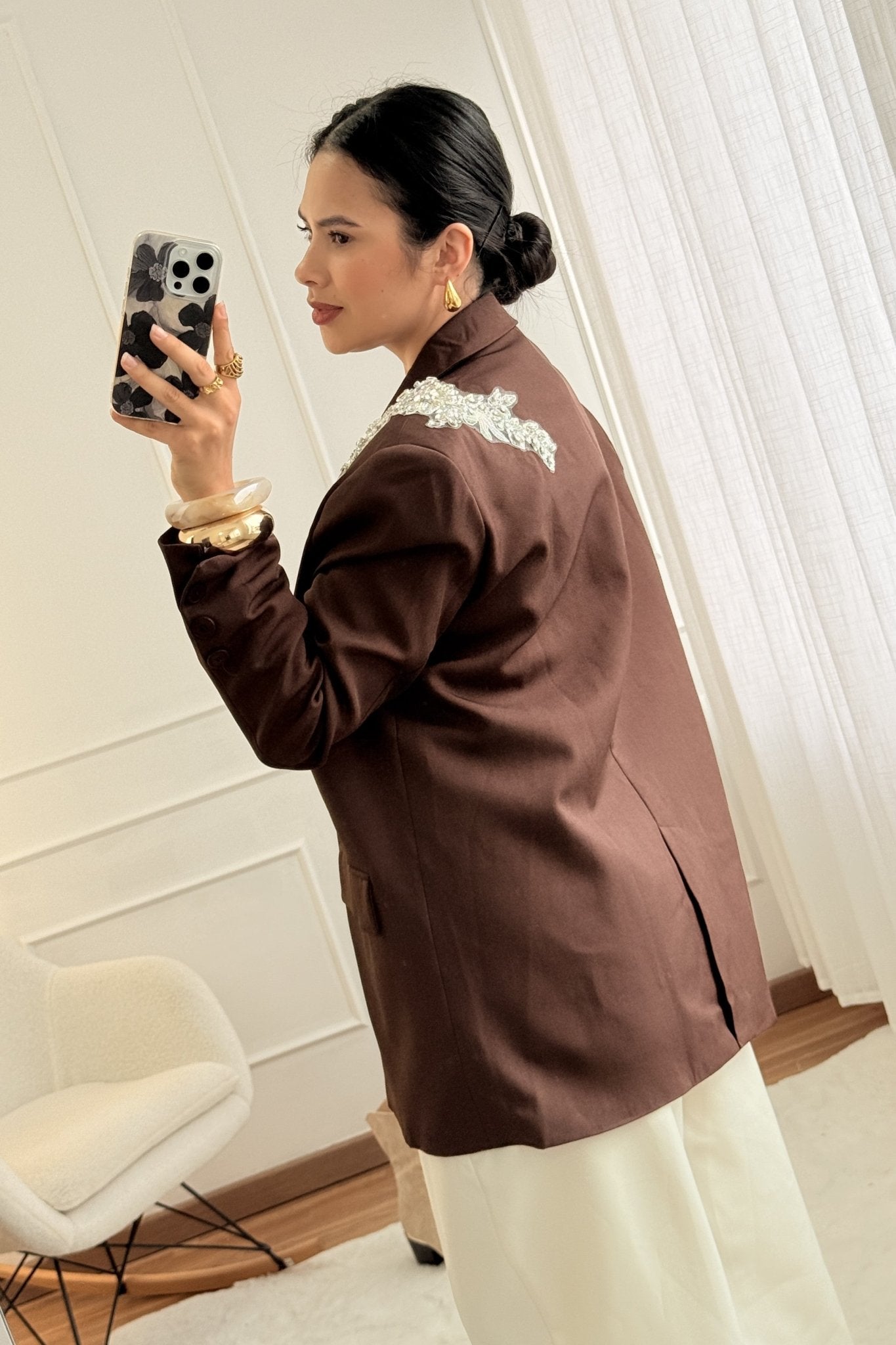 Blazer oversize bordada MOCHY - lavishiochiccasacoMochy