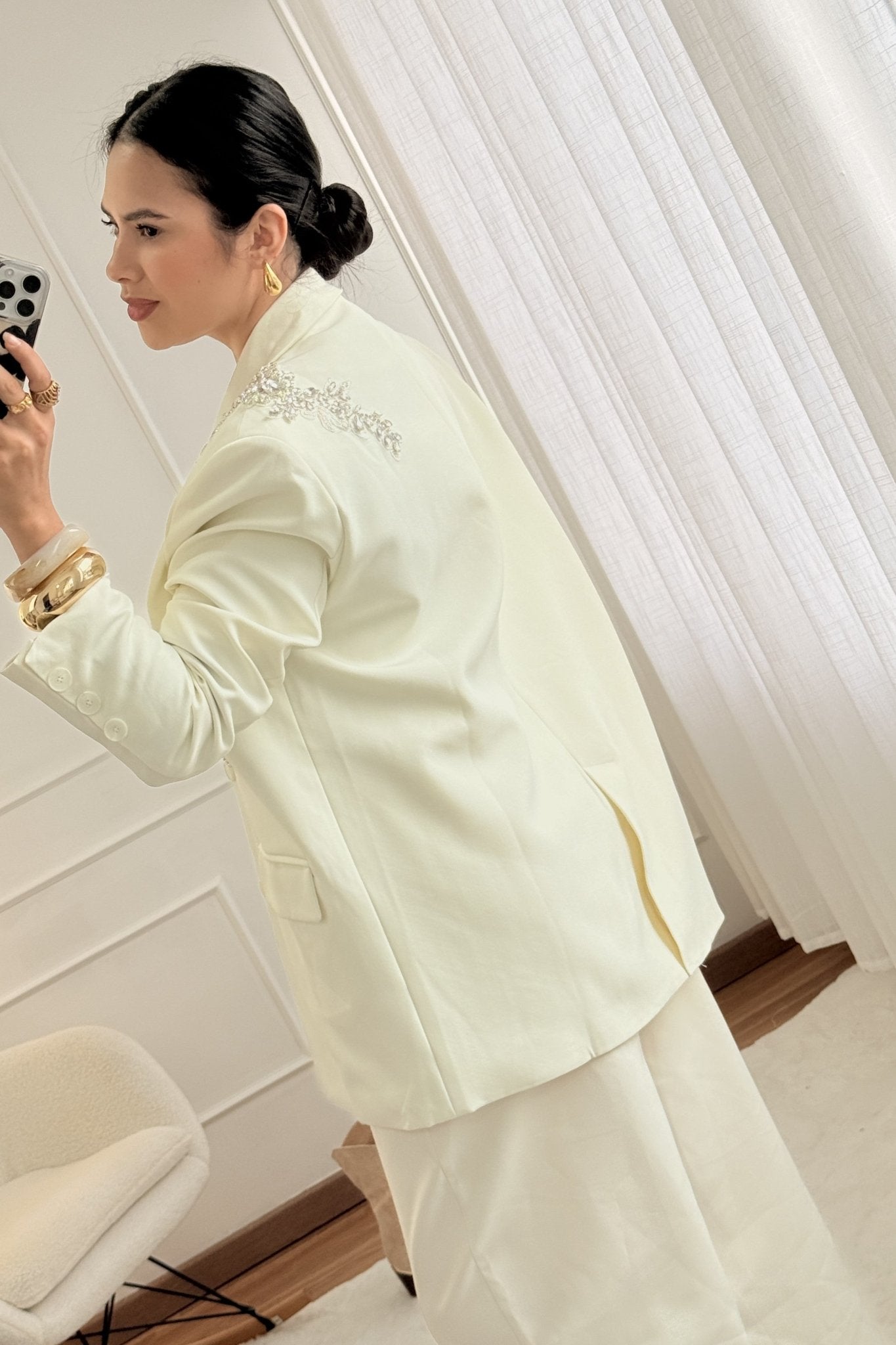 Blazer oversize bordada MOCHY - lavishiochiccasacoMochy