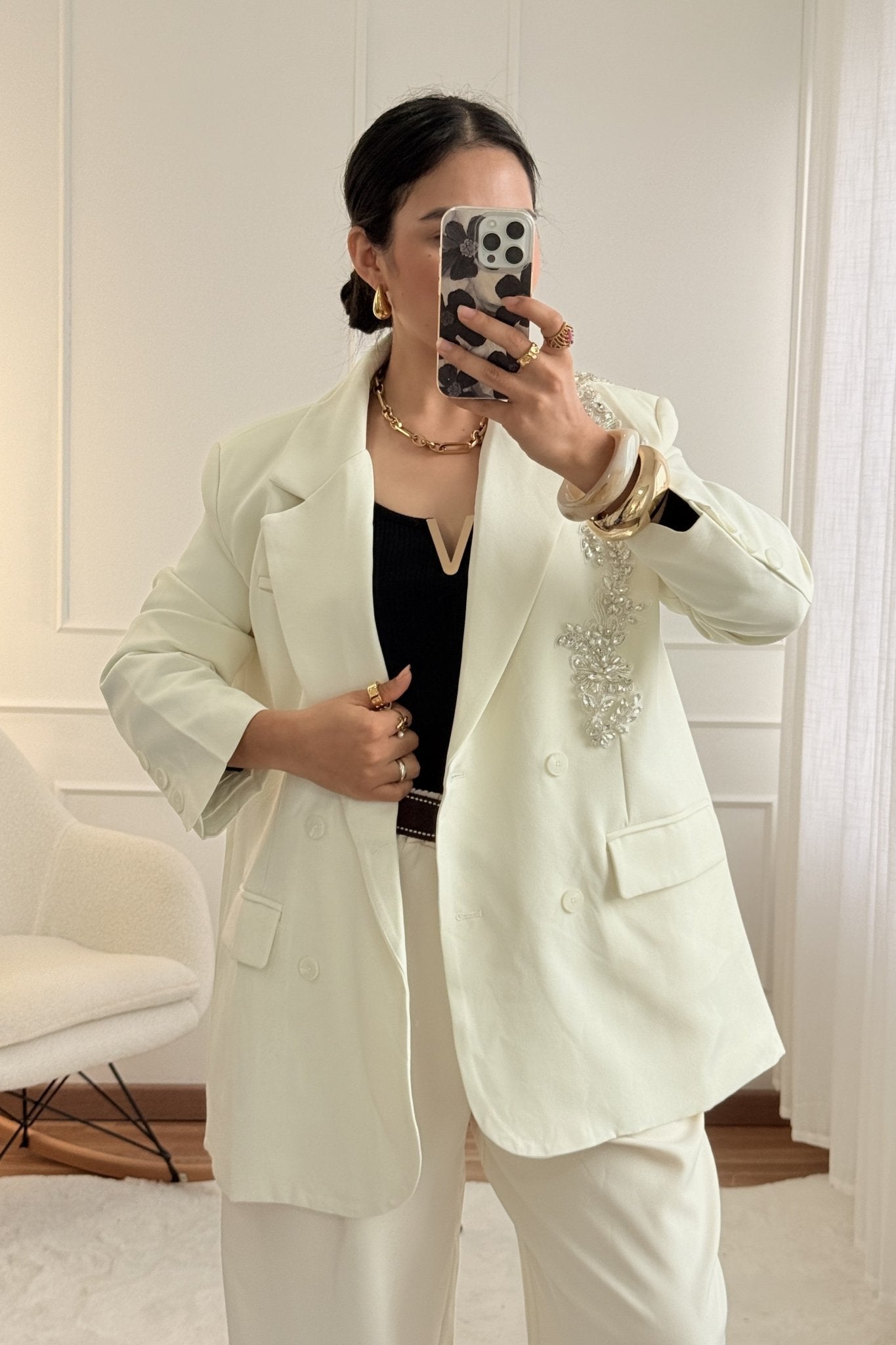 Blazer oversize bordada MOCHY - lavishiochiccasacoMochy