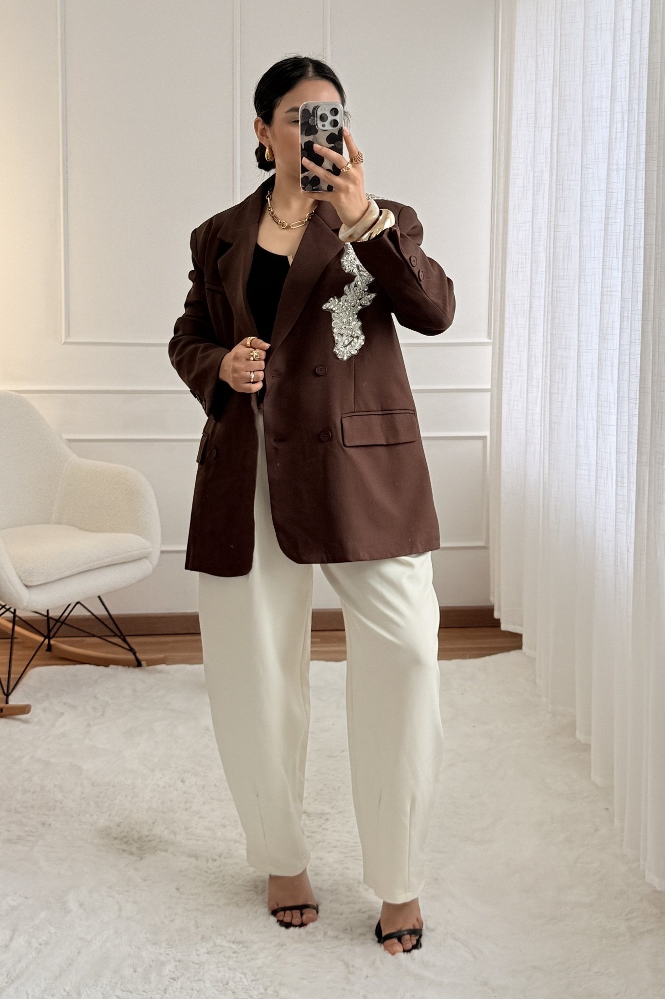 Blazer oversize bordada MOCHY - lavishiochiccasacoMochy