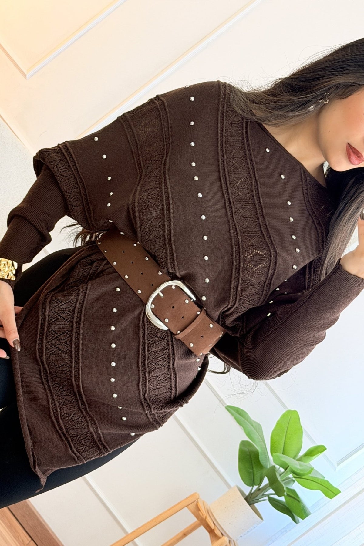 Blusa de malha assimétrica com manga morcego e cinto - lavishiochiccamisolalavishiochic