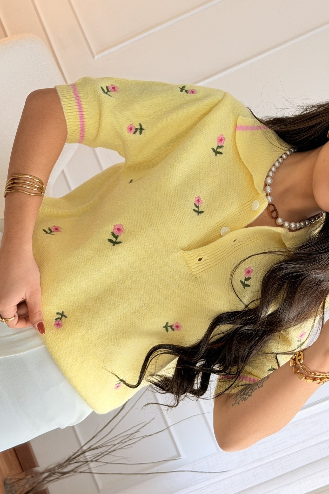 Blusa de malha com bordado floral AZAKA - lavishiochicBlusaAZAKA