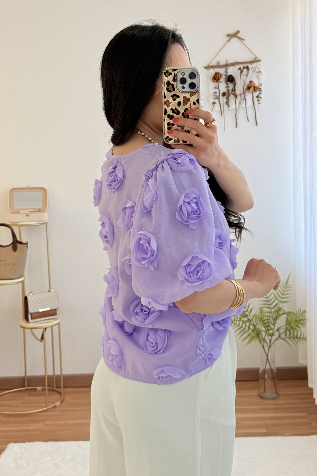 Blusa flores 3D AZAKA - lavishiochicBlusaAZAKA
