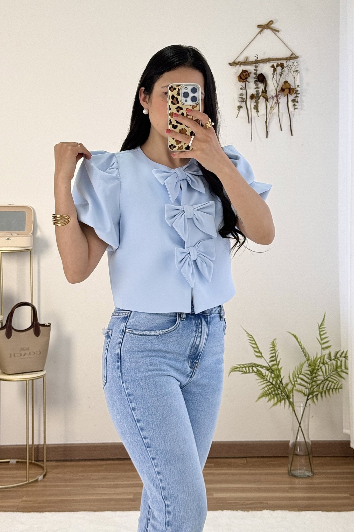 Blusa laços botões ELLI WHITE - lavishiochicBlusaELLI WHITE