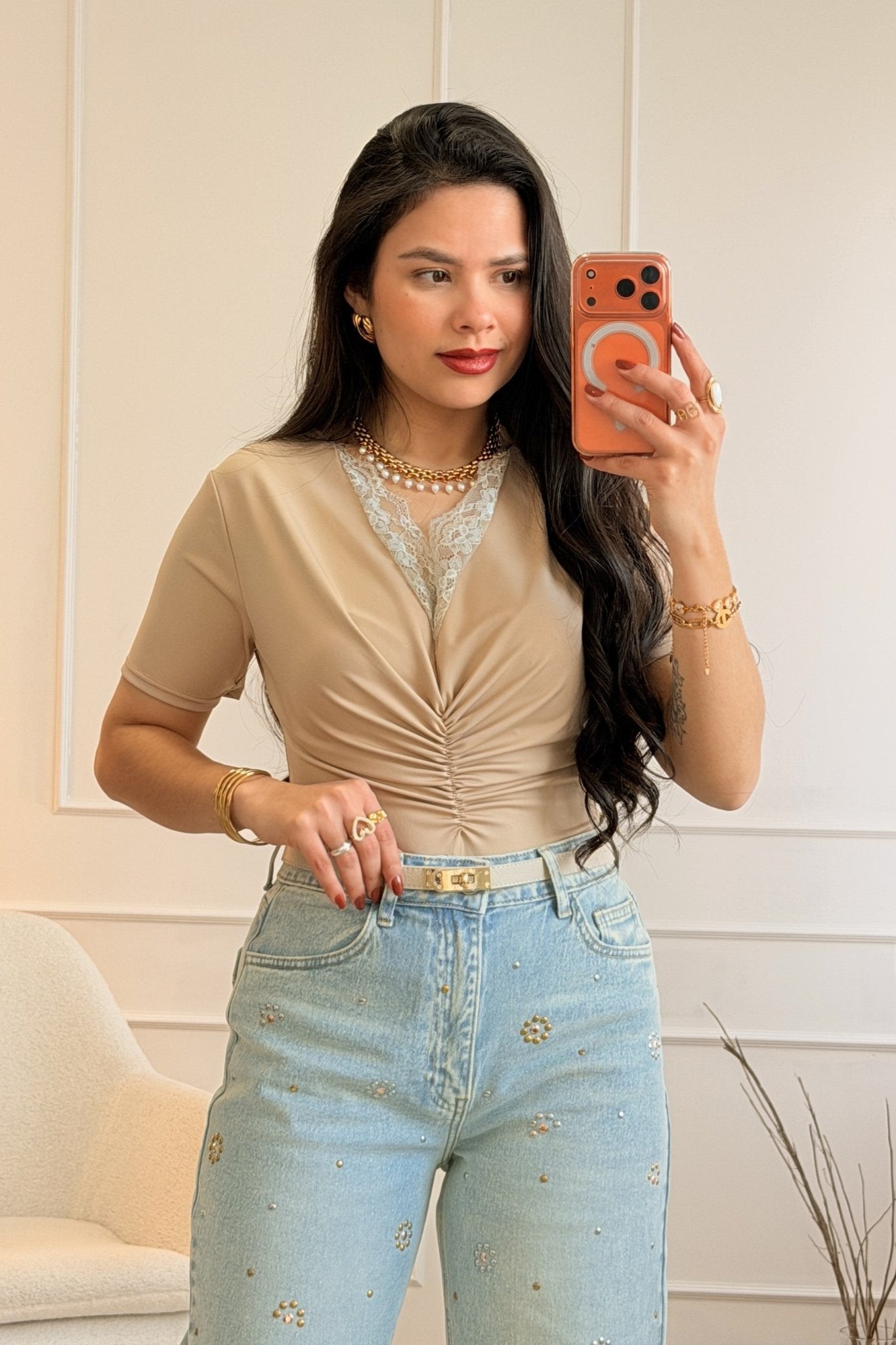 Body decote em V com renda - lavishiochicbodylavishiochic