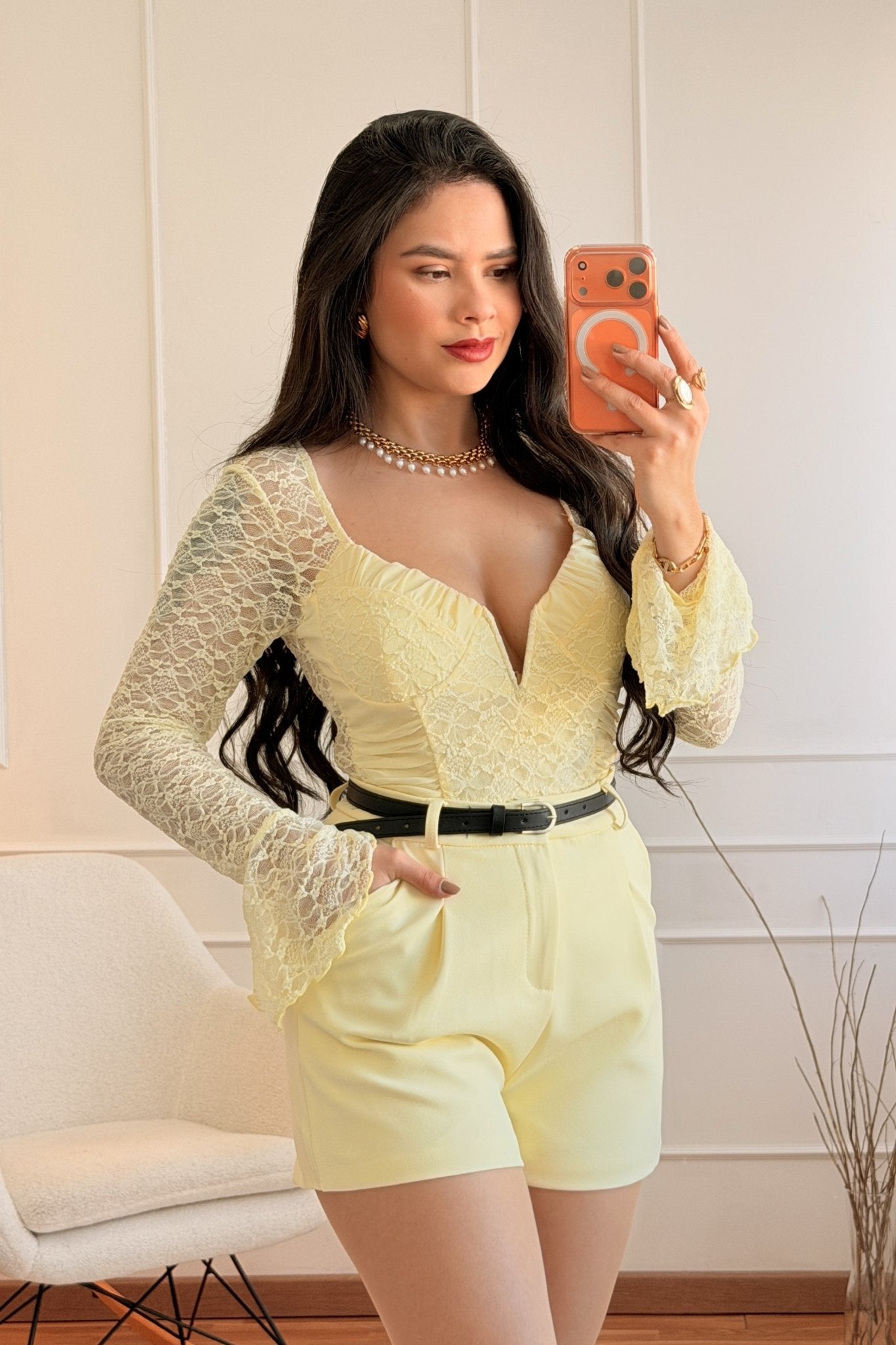 Body Rendado com Decote Cavado - lavishiochicbodylavishiochic