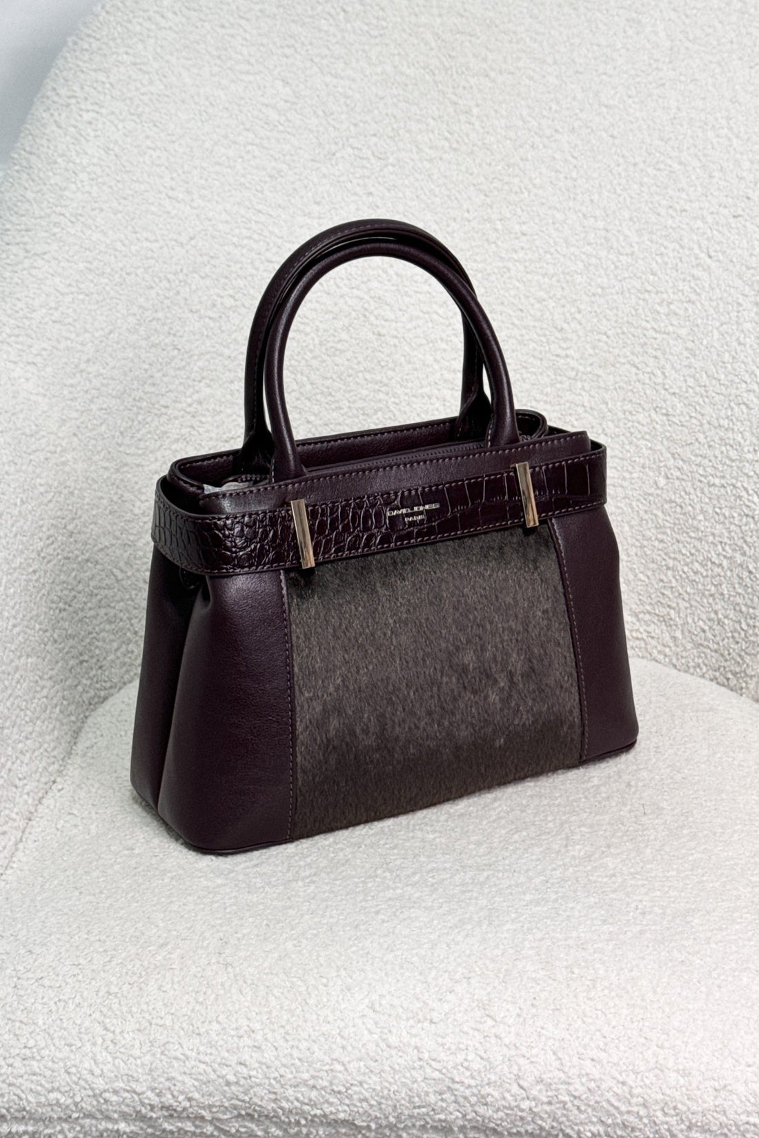 Bolsa de mão e tiracolo com acabamento vintage - lavishiochicMalalavishiochic