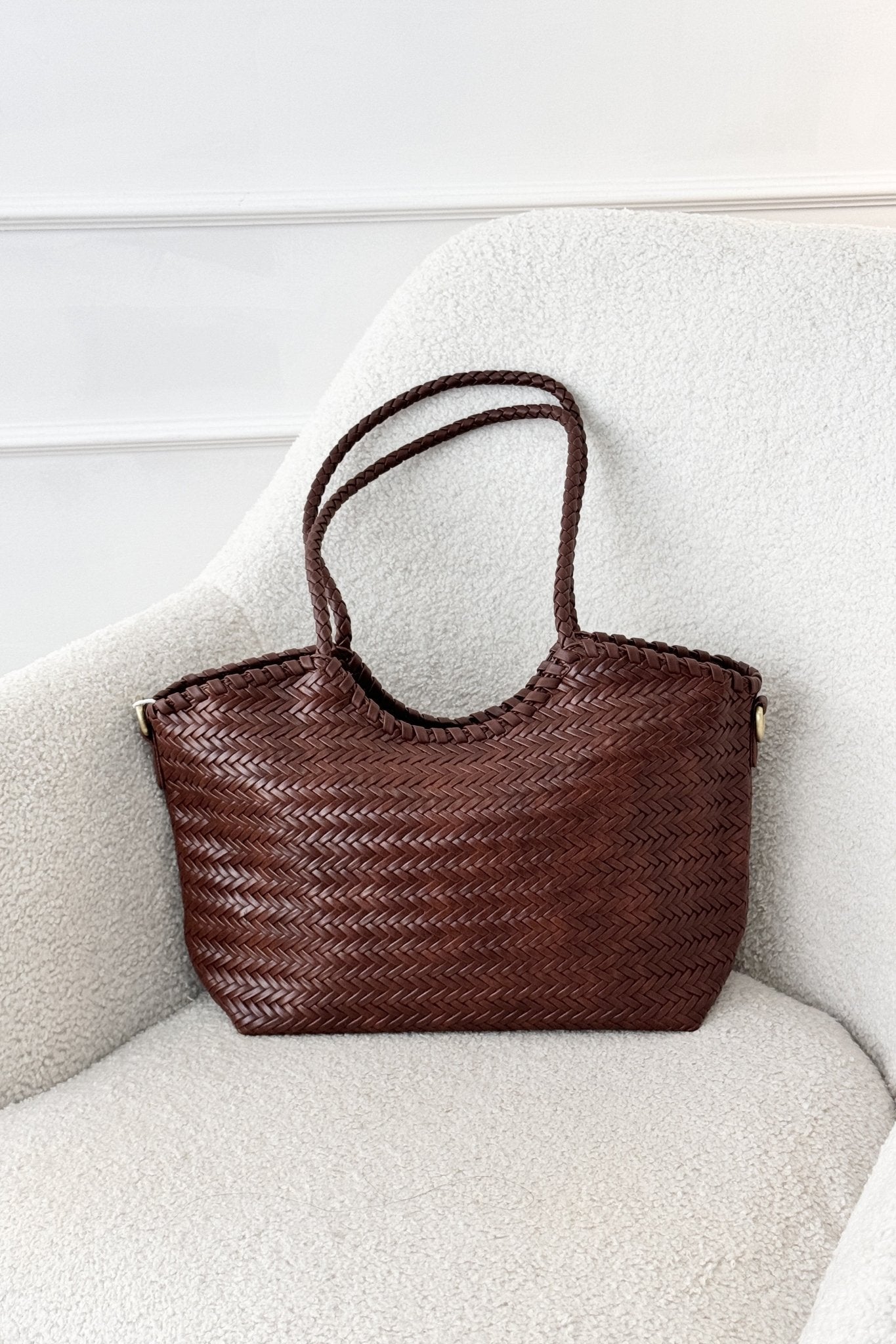 Bolsa de ombro entrançada em pele sintética ( Média ) - lavishiochicMalalavishiochic