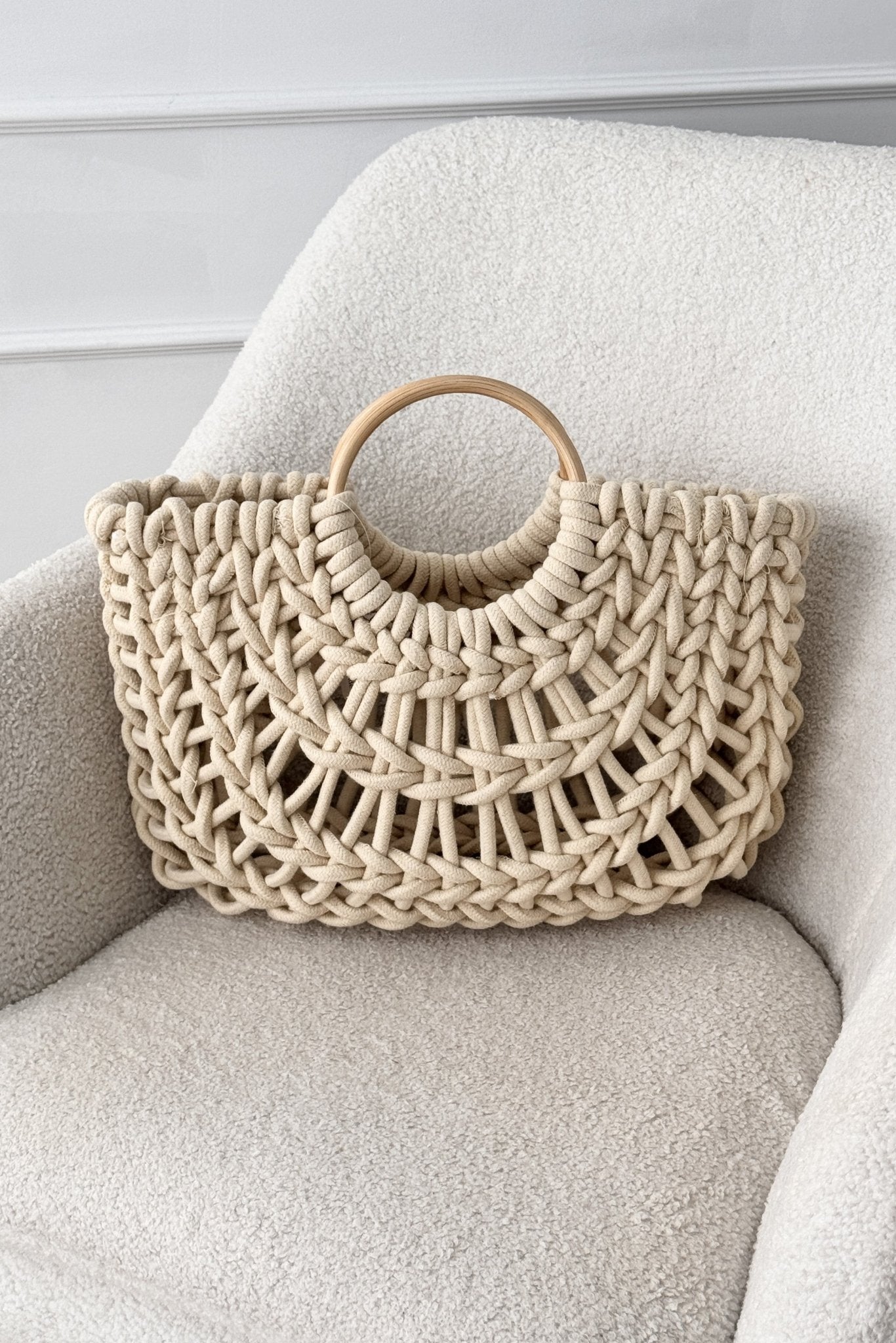 Bolsa em malha de algodão com pega de madeira - lavishiochicMalalavishiochic