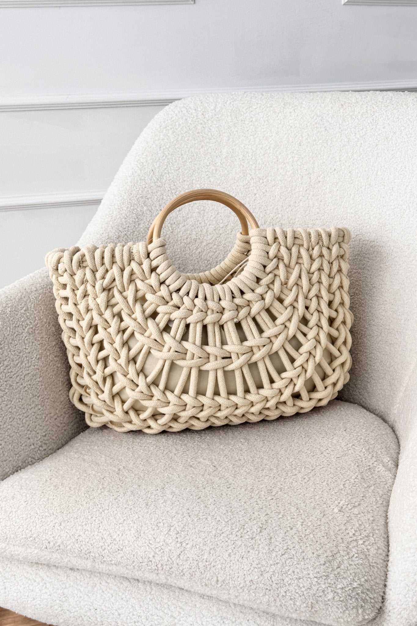 Bolsa em malha de algodão com pega de madeira - lavishiochicMalalavishiochic